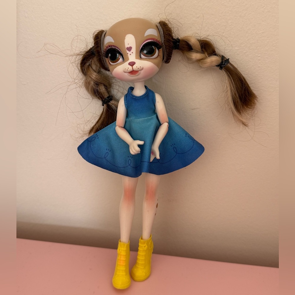Pinkie Cooper Doll